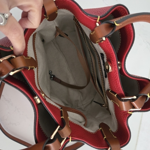 Dooney & Bourke Pebble Grain Small Barlow Shoulder Bag Leather Purse Red Tan - Picture 8 of 16